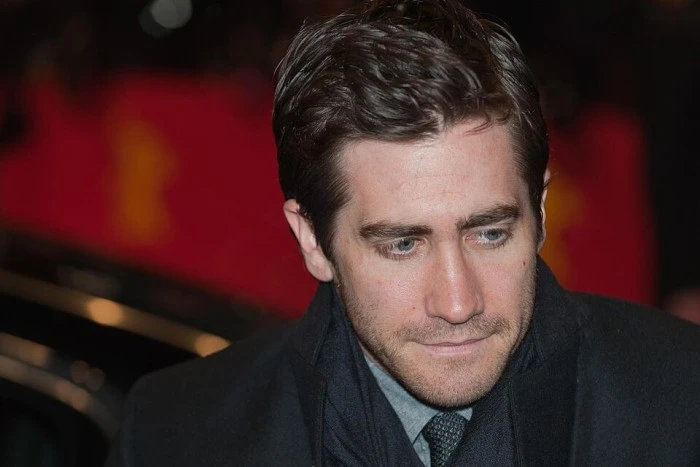Jake Gyllenhaal – Brooding intensity + beard on/off perfection