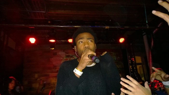 Donald Glover / Childish Gambino – Textured hair + creative grooming